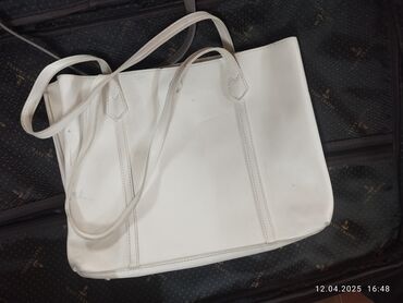 Другая женская одежда: ПРОДАЮ ДЕШЕВО УСПЕЙТЕ Разгружаем гардероб Много хороших вещей Цена at lalafo.kg — 19 Другая женская одежда: ПРОДАЮ ДЕШЕВО УСПЕЙТЕ Разгружаем гардероб Много хороших вещей Цена — 19