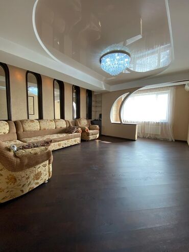 квартиры в токмоке: 3 комнаты, 115 м², Индивидуалка, 4 этаж, Евроремонт