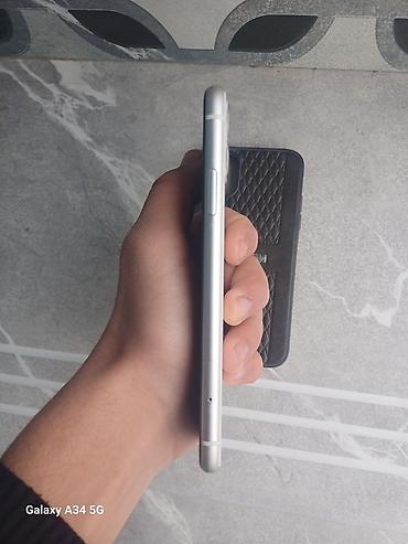 Apple iPhone: IPhone 11, 64 GB, Ağ, Simsiz şarj, Face ID, Sənədlərlə — 11