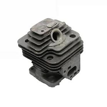 Motorne testere: Set cilindar + klip za dvotaktni motor testere Opis proizvoda: - — 10