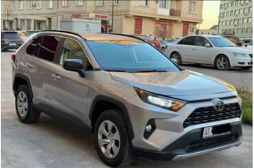 Toyota: Toyota RAV4: 2019 г., 2.5 л, Типтроник, Бензин, Внедорожник