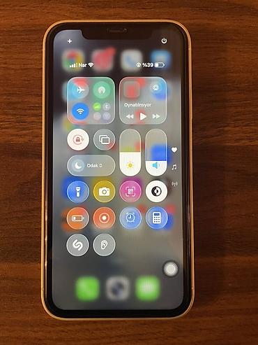 Apple iPhone: IPhone 17 Pro, 128 GB, Ağ, Simsiz şarj, Face ID — 7