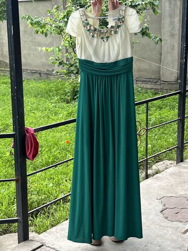 платья рубашки в стиле сафари: Вечернее платье