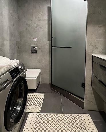 Посуточная аренда квартир: 1 комната, Душевая кабина, Постельное белье, Кондиционер — 8