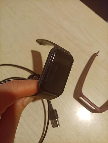 samsung gear: Smart saat əlavə kəmər və zaryatka şunuru ilə birlikdə satılır — 5