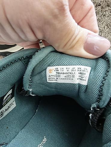 pertlanje patike: Original Timberland patike. bas u lagane i udobne. br.41,gaziste — 3