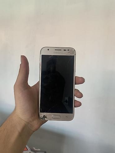 iphone se3 qiyməti: Samsung Galaxy J3 2018, 16 GB, rəng - Qızılı, Qırıq — 1
