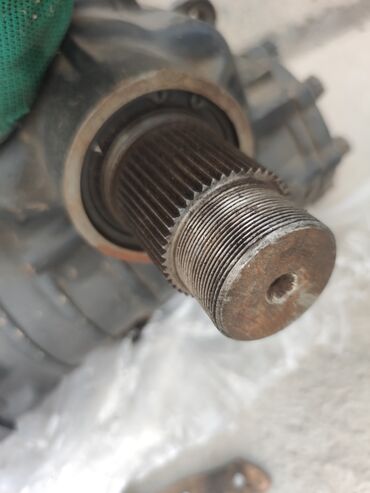 Другие детали рулевой части: Представляем рулевой редуктор с каталожным номером 0020. Эта деталь — 5