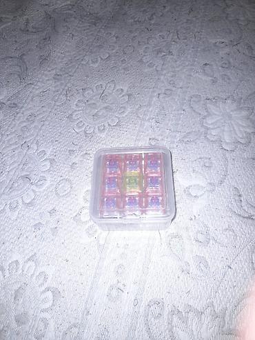 Бижутерия: Rəngli LED işıqlı açarlıq/aksesuar - Şəffaf plastik korpusda 3x3 — 1