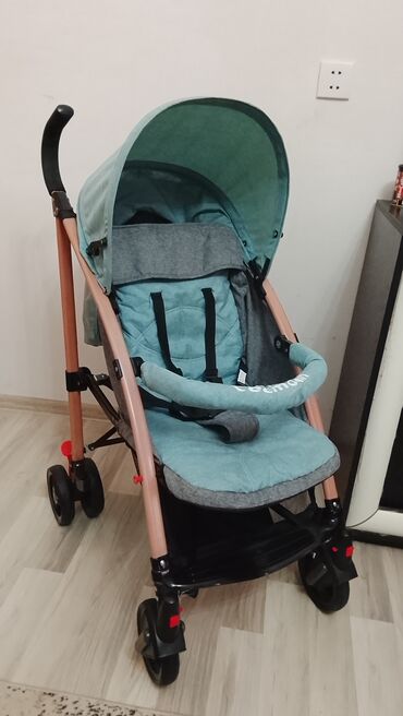 Gəzinti arabaları: Klassik gəzinti arabası, İşlənmiş, Yaş: 30 ay, Ünvandan götürmə, Ödənişli çatdırılma — 10