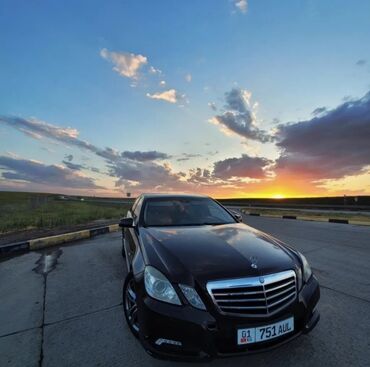 Mercedes-Benz: Mercedes-Benz : 2009 г., 2 л, Автомат, Бензин, Седан