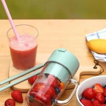Blenderi, mikseri: Mini USB blender LL-898 NOVO. Opis proizvoda: Stavite oprano voće — 8