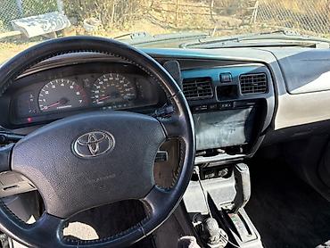 шевроле трек: Toyota 4Runner: 2001 г., 3.4 л, Автомат, Газ, Внедорожник — 3
