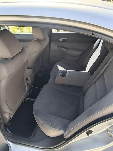 сивит: Honda Civic: 2008 г., Автомат, Гибрид, Седан — 4