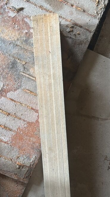 Qapı dəstəkləri: MDF dekorativ plintus/lezva listəsi - Material: MDF (orta sıxlıqlı
