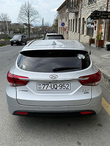 фольксваген пассат 1: Hyundai i40: 1.7 л | 2016 г. Седан — 1