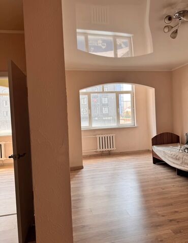 106 серия улучшенная: 1 комната, 43 м², 106 серия улучшенная, 2 этаж, Косметический ремонт