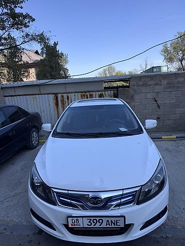 218: BYD E5: 2016 г., Автомат, Электромобиль, Седан — 2