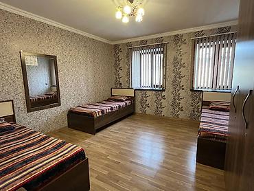 Günlük kirayə mənzillər: 3 otaqlı — 9