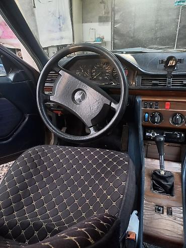 silverstone f1: Mercedes-Benz W124: 1988 г., 2.3 л, Механика, Бензин, Универсал — 8