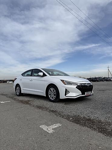Hyundai: Hyundai Elantra: 2019 г., Автомат, Бензин, Седан — 2