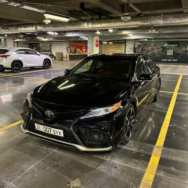 Toyota: Toyota Camry: 2018 г., 2.5 л, Типтроник, Бензин, Седан