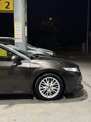 rx 350 2018: Toyota Camry: 2018 г., Гибрид, Седан — 5