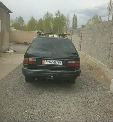 Volkswagen: Volkswagen Passat: 1992 г., 2 л, Механика, Бензин, Универсал