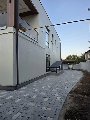 Продажа домов: 6 комнат и более, 400 м², 8 соток, Заречное, Собственник — 9