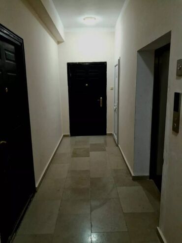 Uzunmüddətli kirayə mənzillər: Mənzil kirayəyə verilir. Ailəli olması mütləqdir. Binada 70 faizdən — 11