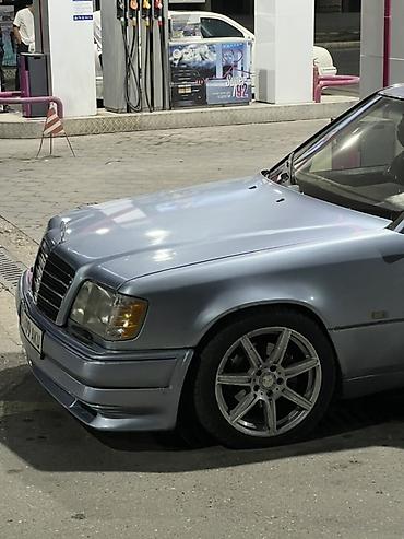 бу аккумулятор авто: Mercedes-Benz W124: 1993 г., 3.2 л, Автомат, Бензин, Седан — 4