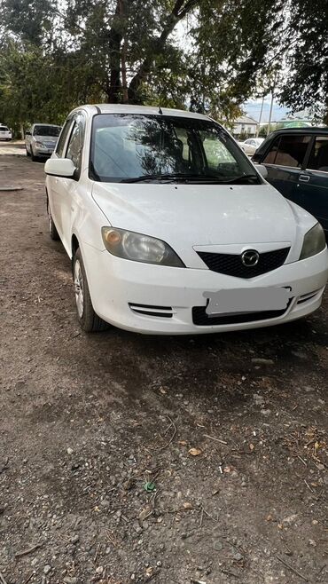 mercedesbenz автомобиль: Mazda Demio: 2005 г., 1.3 л, Автомат, Бензин, Хэтчбэк