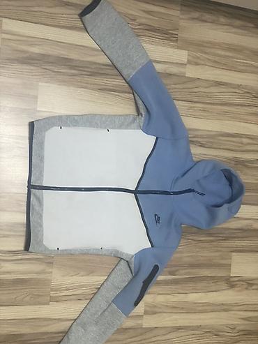 Толстовкалар: Толстовка с капюшоном на молнии, Nike (логотип на груди). - Модель — 2