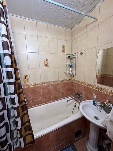 Бөлмөлөрдү ижарага берүү: 55 м², Жарым -жартылай эмереги бар — 5