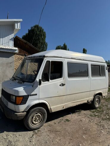 бак для даф: Грузовик, Mercedes-Benz, Стандарт, 3 т, Б/у