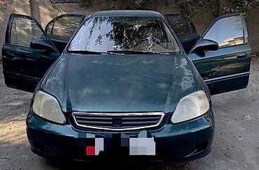 Honda Civic: 1999 г., 1.8 л, Автомат, Бензин, Седан