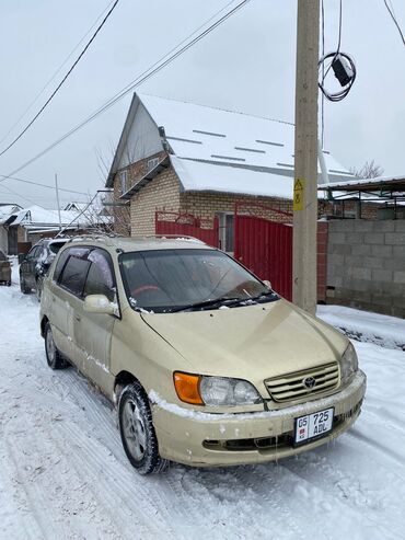 Toyota: Toyota Ipsum: 2000 г., 2 л, Автомат, Бензин, Минивэн