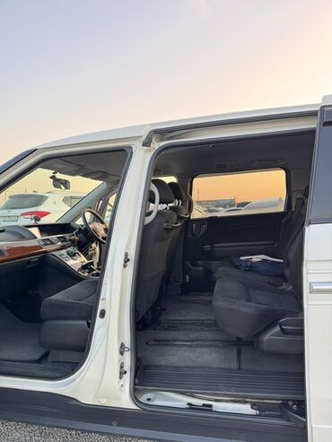 Honda: Honda Elysion: 2007 г., 3 л, Автомат, Бензин, Минивэн — 8