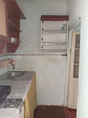 1 однокомнатная квартира: 1 otaqlı ev kirayəlik - Plan: 1 yataq otağı, ayrıca mətbəx girişi - — 6