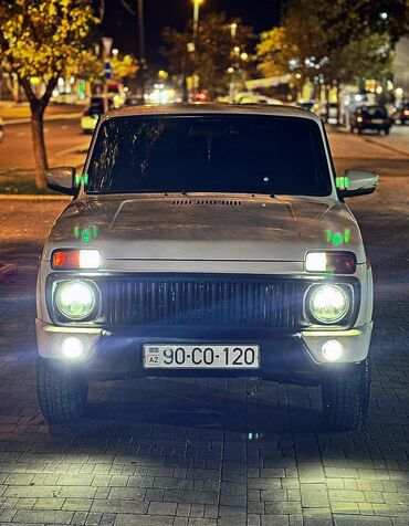 диски на внедорожники: ВАЗ (ЛАДА) 4x4 Нива: 1.7 л | 2014 г. 95000 км Внедорожник