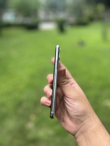 Apple iPhone: IPhone Xs, 256 GB, White Titanium, Face ID, Simsiz şarj, Sənədlərlə — 6