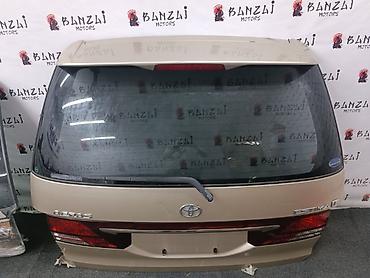 такта естима: Крышка багажника Toyota, 2004 г., Б/у, Оригинал — 1