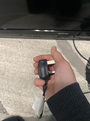 Телевизоры: Телевизор Sharp с пультом и настенным креплением - Бренд: Sharp - — 1