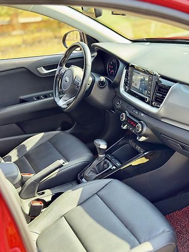 smart forfour: Kia Stonic: 2019 г., 1.4 л, Автомат, Бензин, Кроссовер — 9