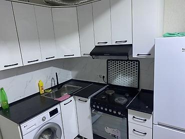 голоден строй: 1 комната, 39 м², Элитка, 6 этаж — 5