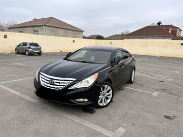 Hyundai: Hyundai Sonata: 2 l | 2010 il Sedan