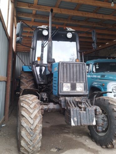 Traktorlar: Traktor Belarus (MTZ) 89, 2012 il, 89 at gücü, motor 8.9 l, İşlənmiş