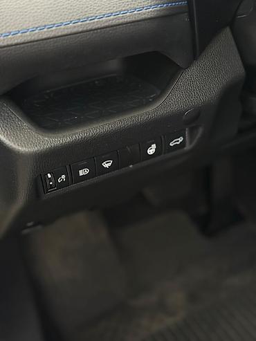корай 5: Toyota RAV4: 2021 г., 2.5 л, Вариатор, Гибрид, Кроссовер — 10