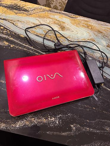 sony notebook: Normal işləyir zaryatka saxlamağı normaldı Ofis işləri youtube üçün — 2