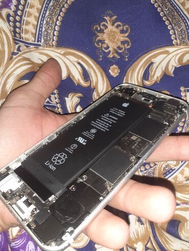 Apple iPhone: IPhone 6s, 64 GB, Gümüşü — 7